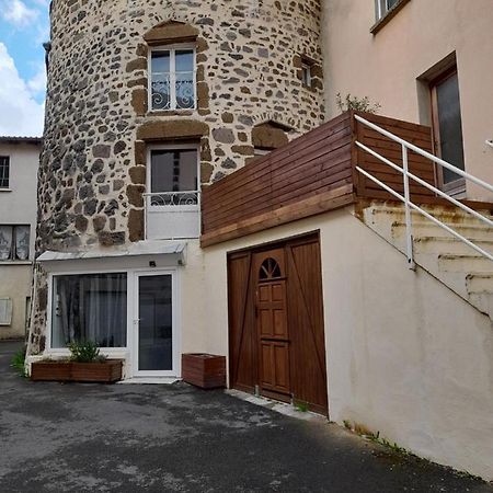 Apartamento Tour médiévale de l'an mille Loudes Exterior foto