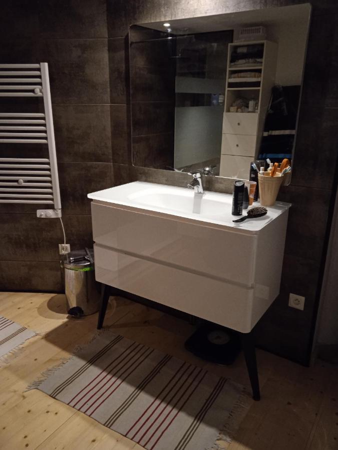 Apartamento Tour médiévale de l'an mille Loudes Exterior foto